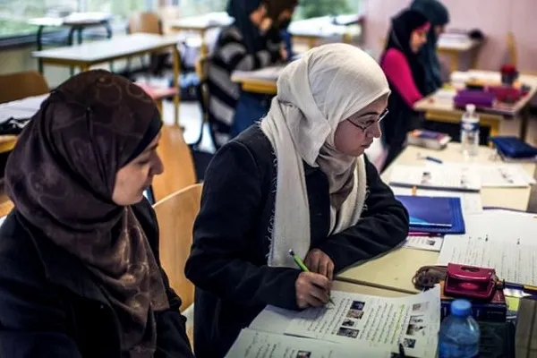 Hindistan’da okullarda başörtüsü yasağına tepkiler artıyor