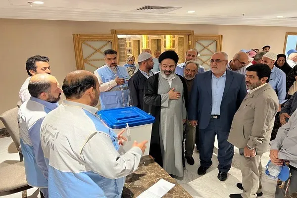 تقدیر سرپرست حجاج ایرانی از حضور حجاج در پای صندوق‌های رأی