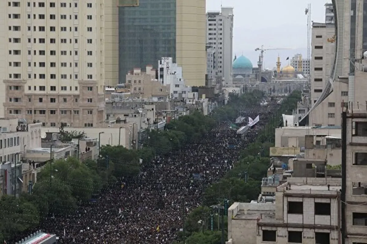 Zaidi ya waombolezaji milioni 3 washiriki mazishi ya Shahidi Ebrahim Raisi mjini Mashhad