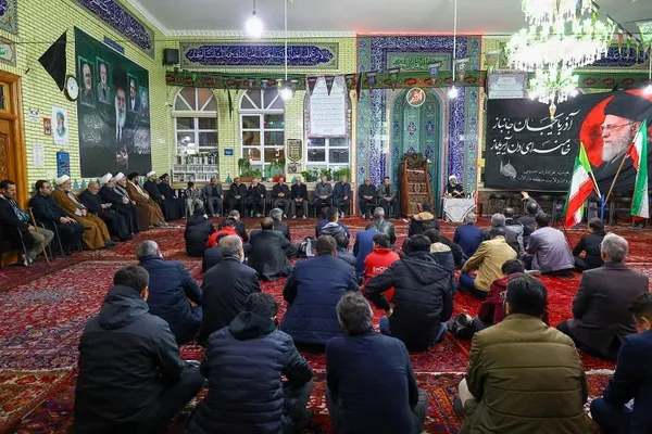 مجلس بزرگداشت قائد امت در مسجد حضرت ابوالفضل (ع) مارالان