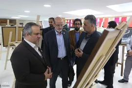 بازدید رییس جهاد دانشگاهی از  نمایشگاه هنر‌های قرآنی قلم