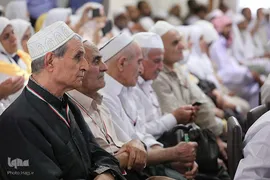 دیدار صمیمی سرپرست حجاج ایرانی با زائران کشورمان در مکه مکرمه