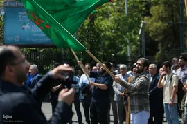 تجمع دانشگاهیان دانشگاه تهران در حمایت از خیزش دانشجویان دانشگاه‌های آمریکا