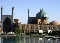 Reportage d’un hebdomadaire français sur les monuments islamiques dans le monde
