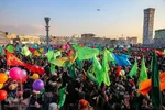 Teheraner feiern Geburtstag von Fatima Zahra (s.a.)
