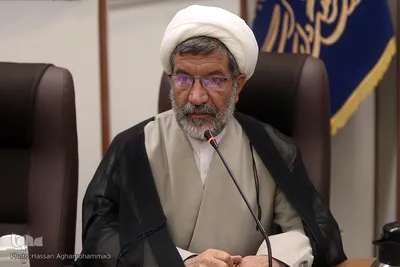 حجت الاسلام و المسلمین پارسانیا، عضو شورای عالی انقلاب فرهنگی