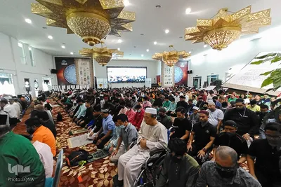 اقامه نماز جمعه در محل برگزاری جشنواره قرآنی مالزی