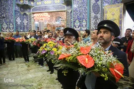 گل آرایی ضریح حضرت معصومه در آستانه سالروز ورود بانوی کرامت