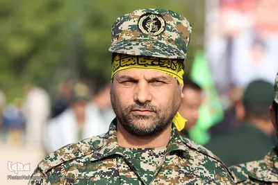 سید حسن جعاوله، عضو بسیج جهاد کشاورزی، 45 سال سن دارد و می‌گوید بسیج یعنی خدمت به مردم.