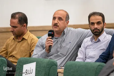 نشست صمیمانه رئیس جهاددانشگاهی با اعضای واحد‌های جهاددانشگاهی در اصفهان