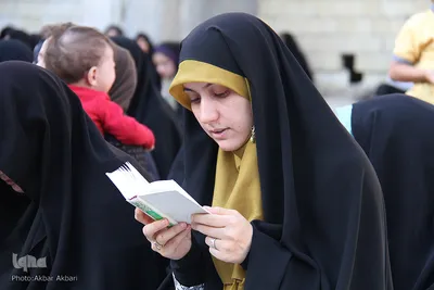 قرائت دعای عرفه در مصلی امام خمینی(ع) ـ شهرکرد‎