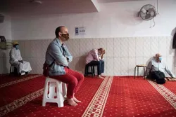 Les musulmans français ont célébré la fin du ramadan dans de rares mosquées ouvertes