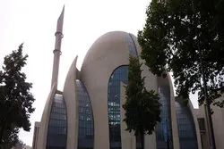 Laschet erteilt Kölner Moschee-Eröffnung eine Absage