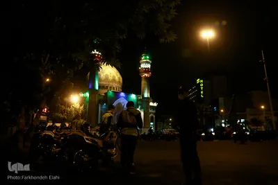 احیای شب بیست و یکم ماه مبارک رمضان در مسجد امام صادق(ع)