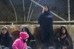 تشییع نمادین مادر بی‌نشان