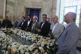 آیین گلباران آرامگاه سعدی