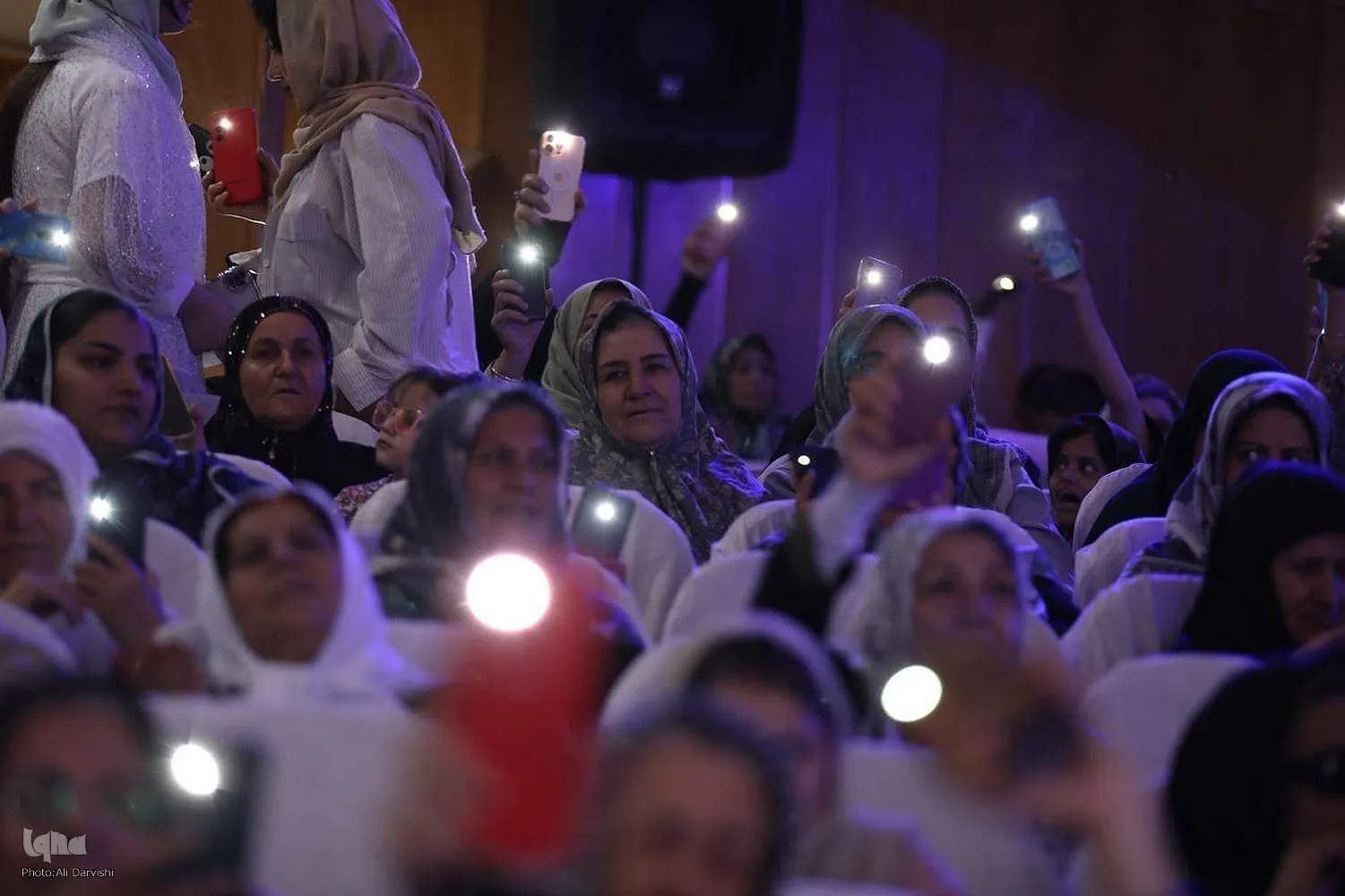 Milhares de Locais Participam da 48ª Competição Nacional do Alcorão em Sanandaj