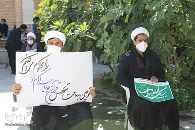 اجتماع طلاب بیرجندی در پی هتک حرمت پیامبر اسلام(ص)