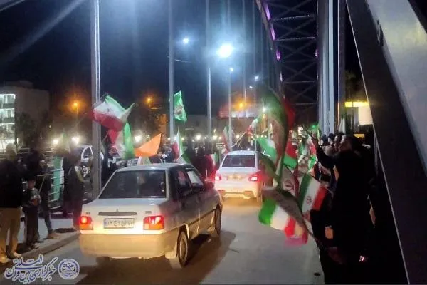 سوگواری دانش آموزان بابلسری در چهلم شهادت دانش آموزان میناب