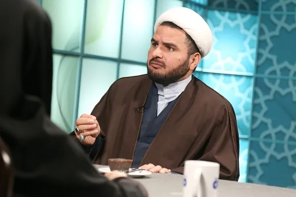 تعامل مؤسسات قرآنی با جامعه بین‌الملل با حضور منسجم در اربعین