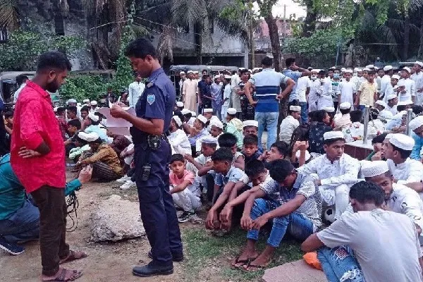 Hundreds of Rohingya Celebrating Eid Al-Fitr Arrested by Bangladesh Police