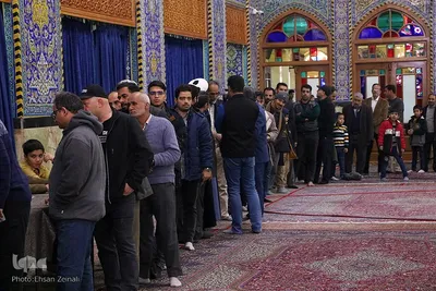 حضور پرشور مردم یزد در پایگاه انقلاب
