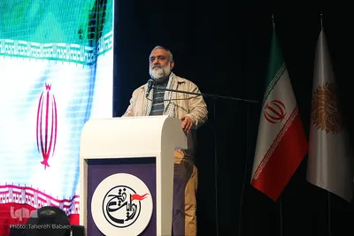 محمدرضا نقدی در اختتامیه جشنواره هنر مقاومت