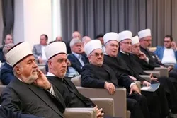 Para Pemimpin Muslim Bosnia Prihatin dengan Tindakan Separatis Serbia
