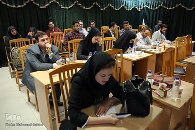 نشست خبری دکتر علی اکبر ولایتی رئیس هیات موسس دانشگاه آزاد اسلامی