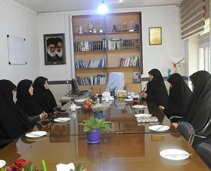 نقش بانوان در هشت سال دفاع مقدس بی‌بدیل است