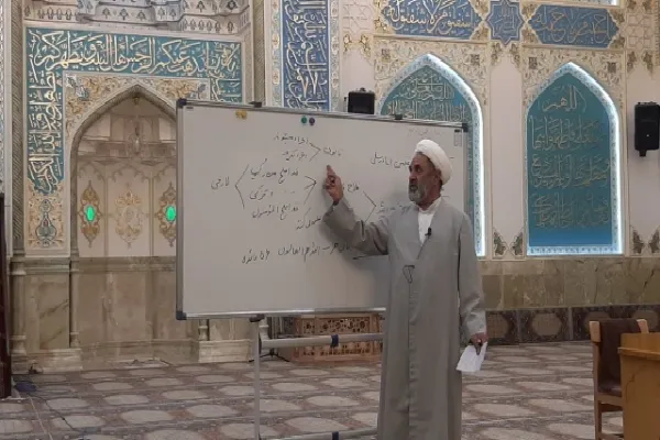جلسه هفتگی تفسیر قرآن در رفسنجان برگزار شد