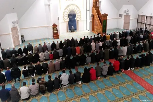 مجلس أوروبا يدق ناقوس الخطر حول تصاعد الخوف من الإسلام
