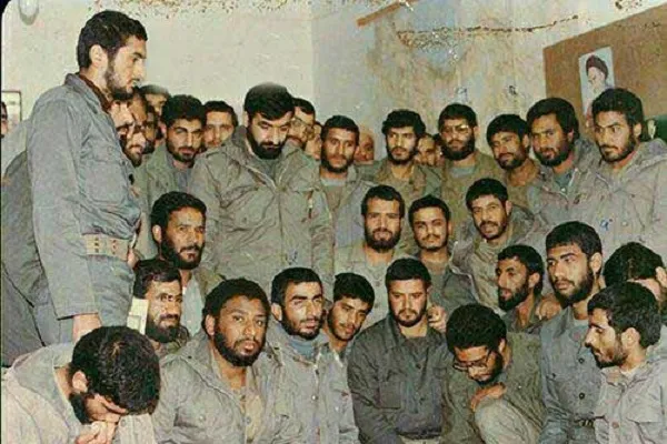 روایت سرداران شهید لشکر 41 ثارالله بر صحنه تئاتر