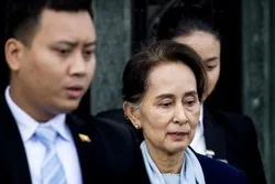 Aung San Suu Kyi nie toute 