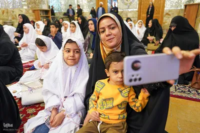 جشن تکلیف دختران در حرم شاهچراغ(ع)‎