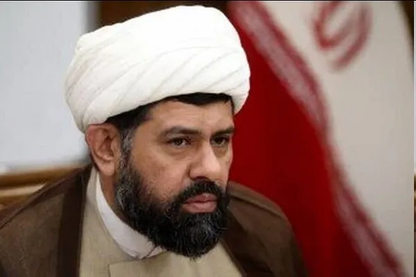 روحانیت انقلابی گشت ارشاد مسئولان هستند