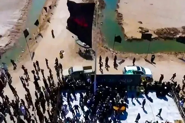 Ərbəin münasibətilə dünyanın ən böyük “Ya Hüseyn” bayrağı qaldırıldı