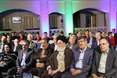 تجلیل از کارآفرین برتر یزدی در رویداد هفت سرو