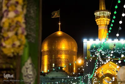 حرم مطهر رضوی در شب ولادت امام رضا(ع)