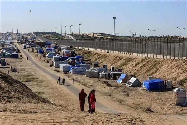 از تداوم کشتار غیرنظامیان در غزه تا اذعان کمیسیون اروپا به بروز قحطی در غزه