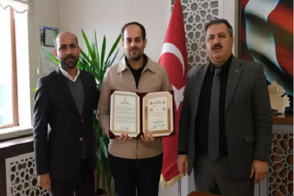 Cezaevinde Kur’an-ı Kerim’i ezberleyip hafız oldu!