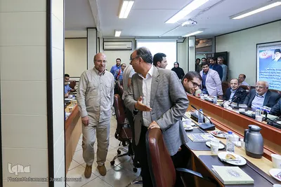 مراسم رونمایی از کتاب «مهر و ماه»