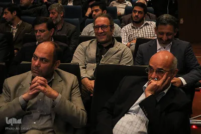 مراسم انتخاب چهره سال هنر انقلاب اسلامی