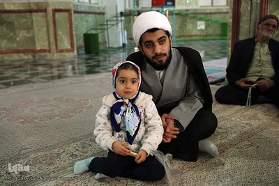 محفل انس با قرآن کاروان قرآنی انقلاب در امامزاده محمد هلال ابن علی(ع) کاشان
