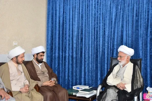 دیدار مسئول دفتر نمایندگی ولی‌فقیه سپاه استان مرکزی با آیت‌الله دری نجف‌آبادی