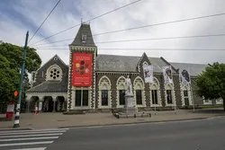 Exhibition in New Zealand’s Christchurch Aims to Educate Non-Muslims about Islam