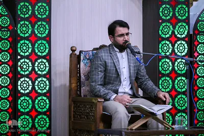 قاسم مقدمی، قاری بین‌المللی قرآن کریم در محفل انس با قرآن طلاب در مسجد امام خمینی(ره) اهواز 