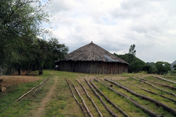 ইথিওপিয়ায় চল্লিশ স্তম্ভ বিশিষ্ট মসজিদ