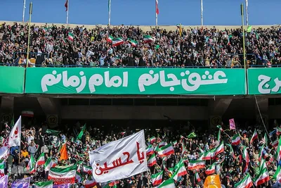 اجتماع خانوادگی «سلام فرمانده» در ورزشگاه آزادی