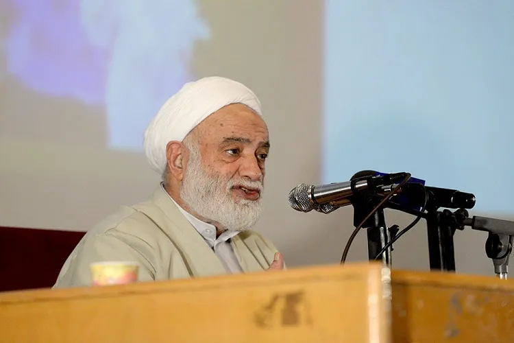 ضرورت توجه به آموزه‌های قرآن در علوم دانشگاهی